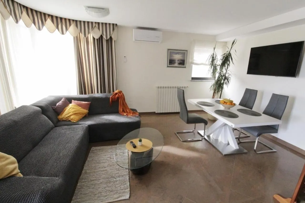 Apartments Enea In Savudria Savudrija Croatia